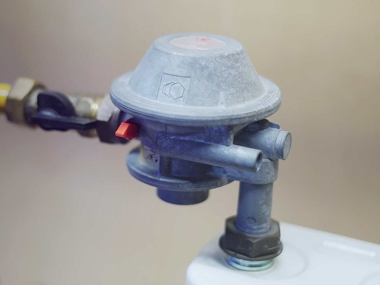 Redutor de gás natural - cursor vermelho