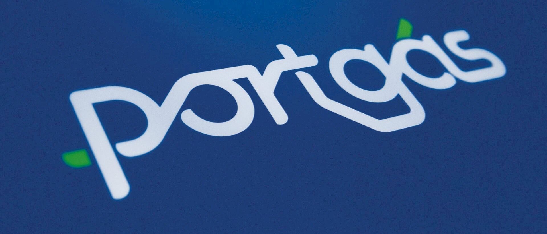 Logo da Portgás como fundo